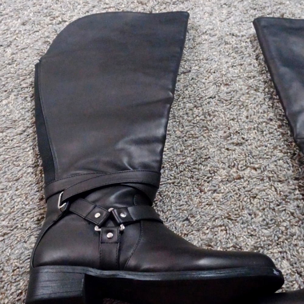 Boots for women from torrid